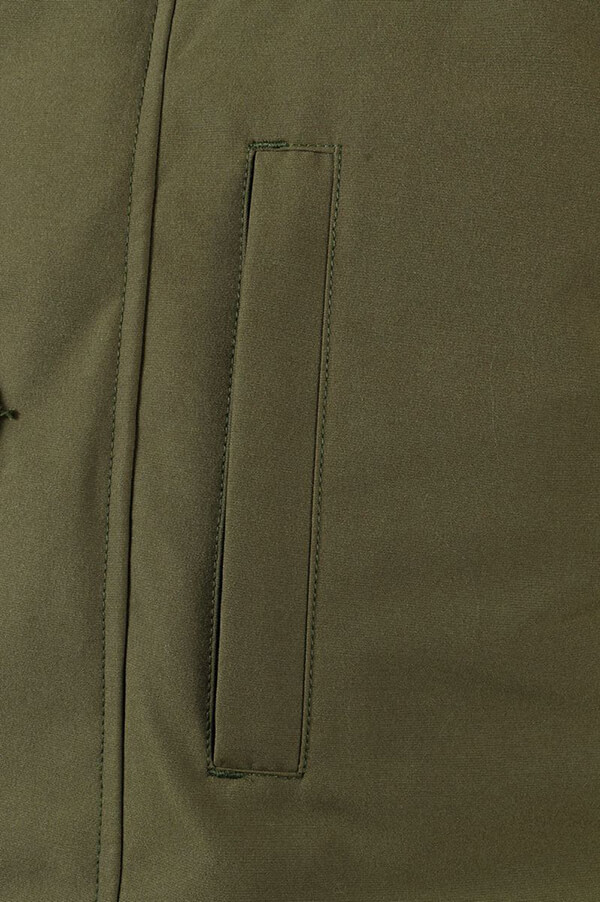 CANADA GOOSE (カナダグース) / メンズ / JASPER PARKA (ジャスパー) / MILITARY GREEN (722040114)