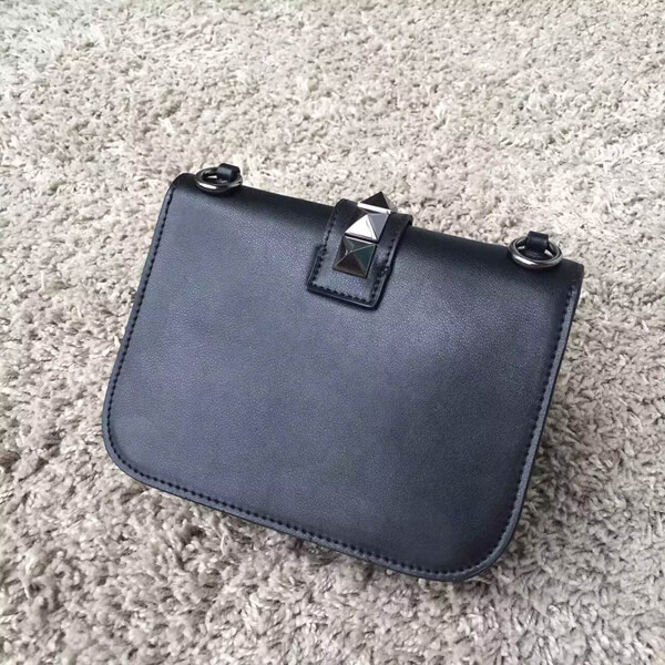 15AW V210 ヴァレンティノ ヴァレンティノスーパーコピー "Glam lock noir" small shoulder bag IW3B0398VIT