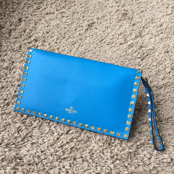 18新作【ヴァレンティノ ヴァレンティノスーパーコピー】Rockstudクラッチ ブルー IW16B0399NWB