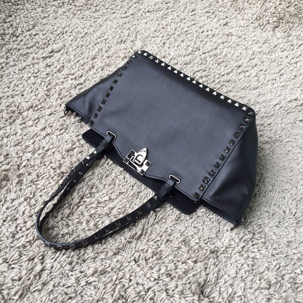 2018AW★ヴァレンティノ ヴァレンティノスーパーコピー ミニ ロックスタッド 2WAY Rockstud