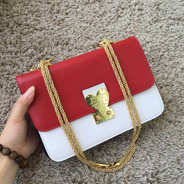 2018新作 セレブ愛用者多数☆ヴァレンティノ ヴァレンティノスーパーコピー☆ Red/White LAmour Leather Shoulder Bag