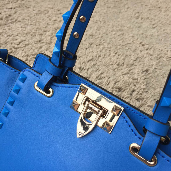 2018AW★ヴァレンティノ ヴァレンティノスーパーコピー ミニ ロックスタッド 2WAY Rockstud