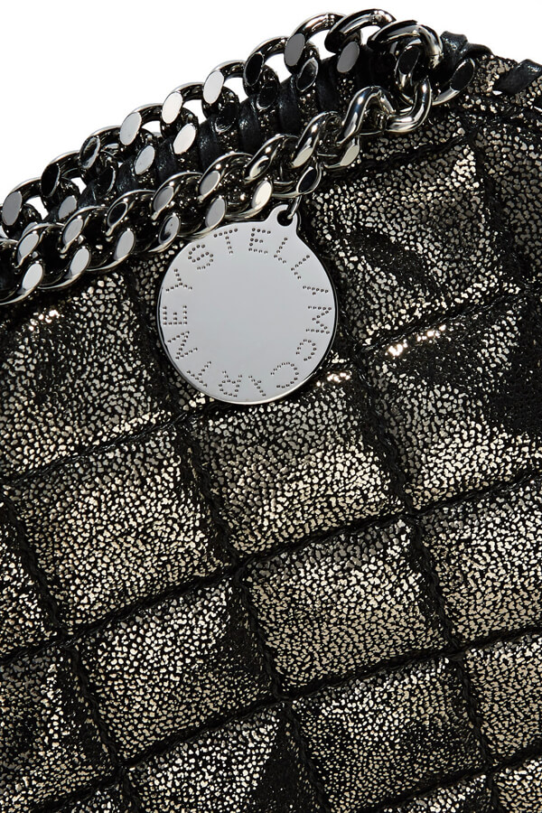 ファラベラ ミニ 偽物☆Stella McCartney ステラマッカートニースーパーコピー キルティング 黒 シャイニー