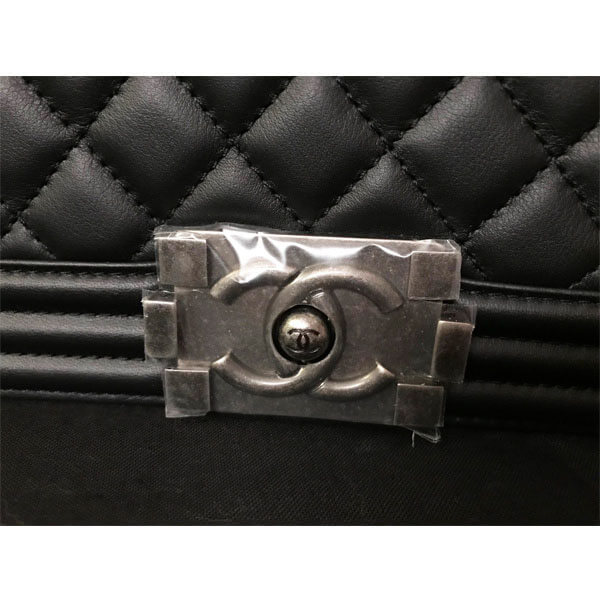 シャネル ショルダーバッグ スーパーコピー 絶対欲しい ボーイ Small 黒xシルバー 斜め掛け BOY