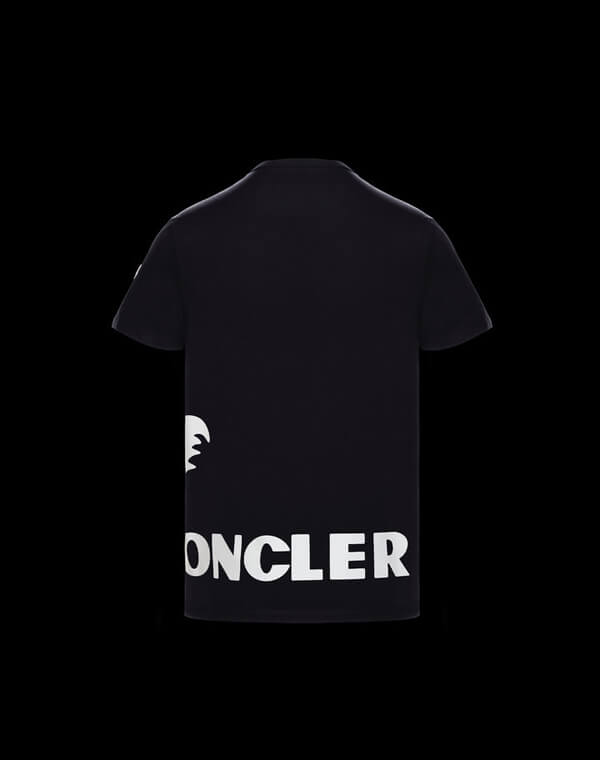 モンクレール スーパーコピー Tシャツ 日本完売