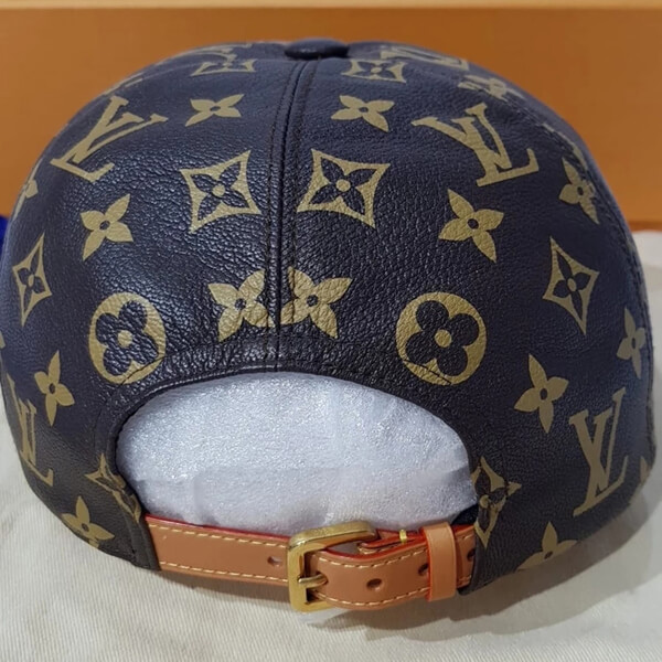 人気話題コラボ！シュプリーム×ルイヴィトン コピー 5-Panel Hat モノグラム柄レザーキャップ 茶 Size【フリー】【スーパーコピー】