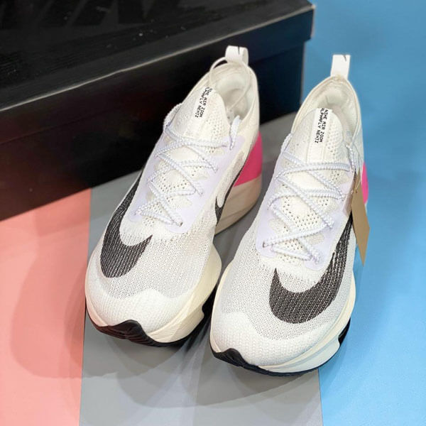 アルファフライ 偽物★史上最速！人気商品 ナイキ レーシングシューズ コピー★ナイキAIR ZOOM ALPHAFLY NEXT％ - ズーム  CI9925-400