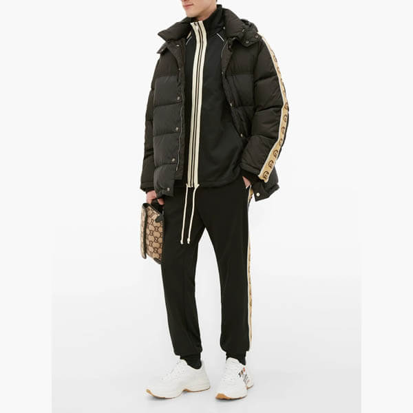 注目◇GG ジャカード Down Jacket◇グッチダウン ブラック コピー
