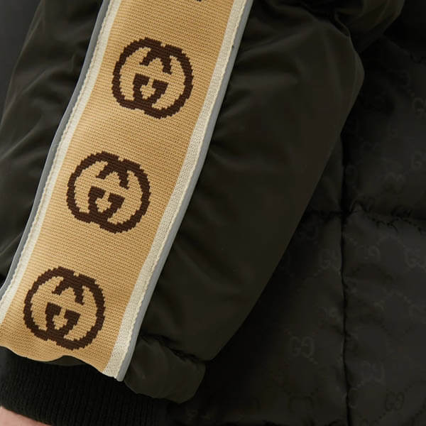 注目◇GG ジャカード Down Jacket◇グッチダウン ブラック コピー
