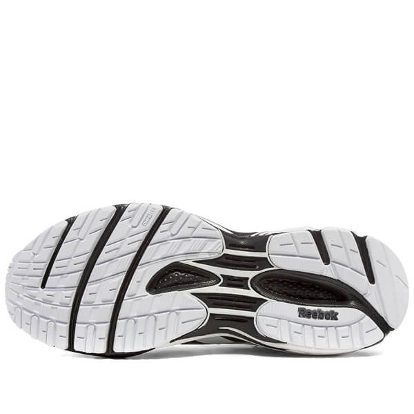 ヴェトモン X REEBOK SPIKE RUNNER 200 コピー 関税送料込