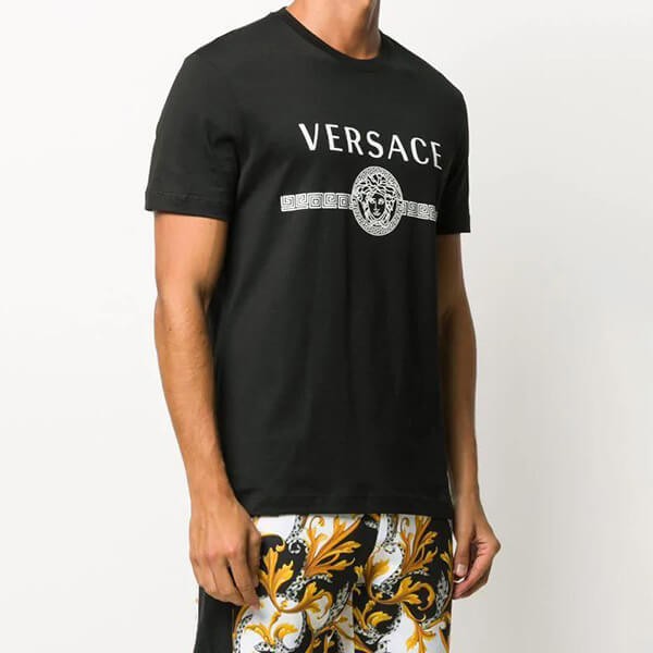 関税込◆ヴェルサーチェ◆メドゥーサ ロゴ Tシャツ偽物 A87573-A228806_A1008