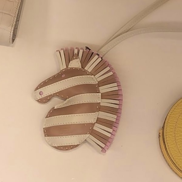 Precious掲載☆エルメス バッグチャームのシマウマ 偽物 5色 charm☆Geegee Savannah