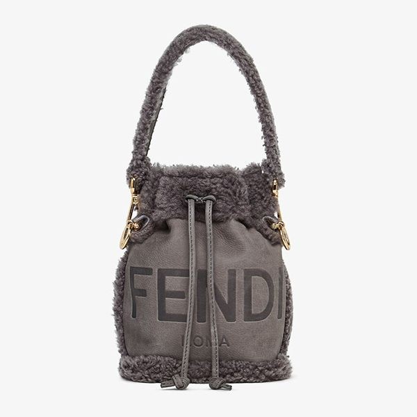 フェンディ もこもこ モントレゾールヌバック ミニバッグ スーパーコピー 2色 8BS010AL9IF136T