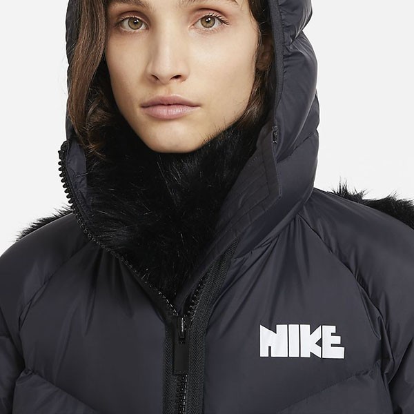 確保済み！追跡あり！ナイキ x sacai 偽物 レディース NRG PARKA ダウンジャケットCT3267-010​