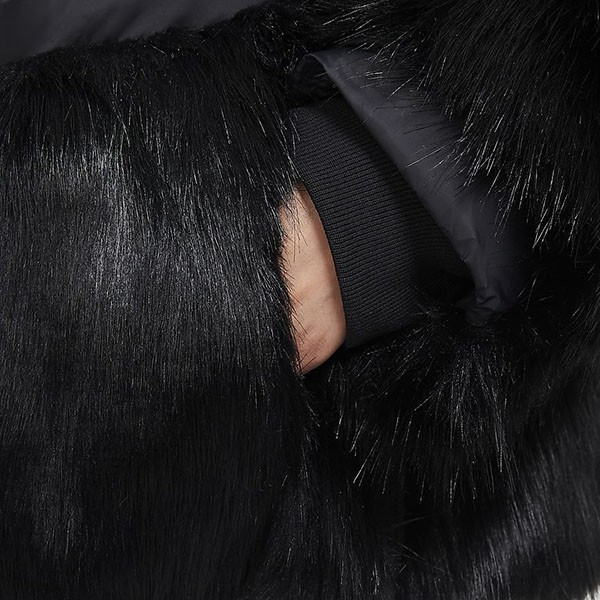 確保済み！追跡あり！ナイキ x sacai 偽物 レディース NRG PARKA ダウンジャケットCT3267-010​