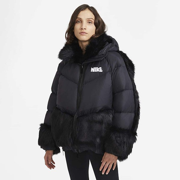 確保済み！追跡あり！ナイキ x sacai 偽物 レディース NRG PARKA ダウンジャケットCT3267-010​