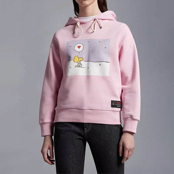 ギフトに最適☆モンクレール ピーナッツSNOOPY フーディー パーカー 偽物 2色 I10938G00040899M9001