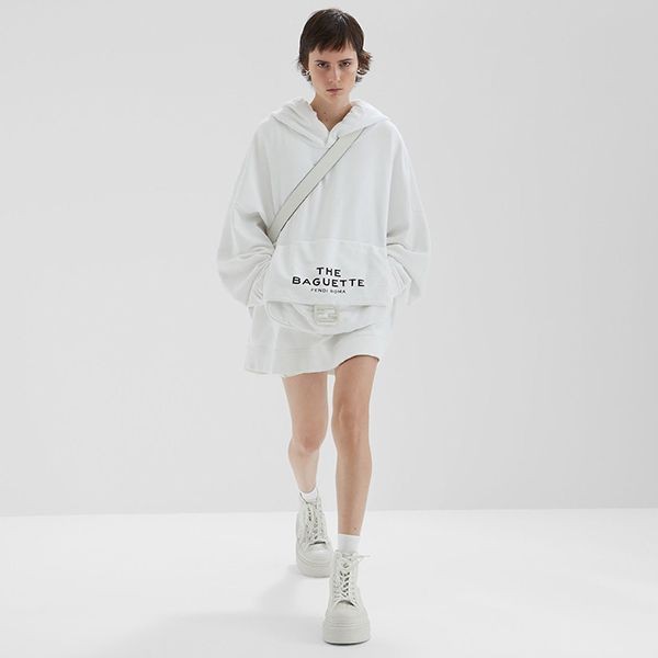 フェンディ×Marc Jacobs ジャージースウェットシャツ パーカー 偽物 2色 FS7937AXBMF0GME