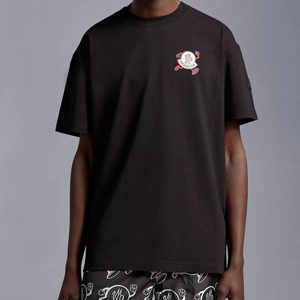 モンクレール 偽物 ロゴプリント 半袖Tシャツ I10918C00019M2326038