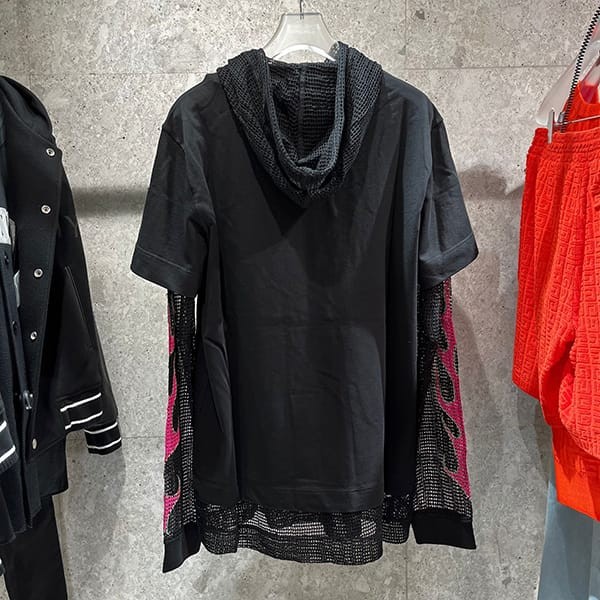 最新で絶対欲しい！ジバンシィ 偽物 メッシュ＆コットン フード付きTシャツ 2色 BM71K43YGS-001