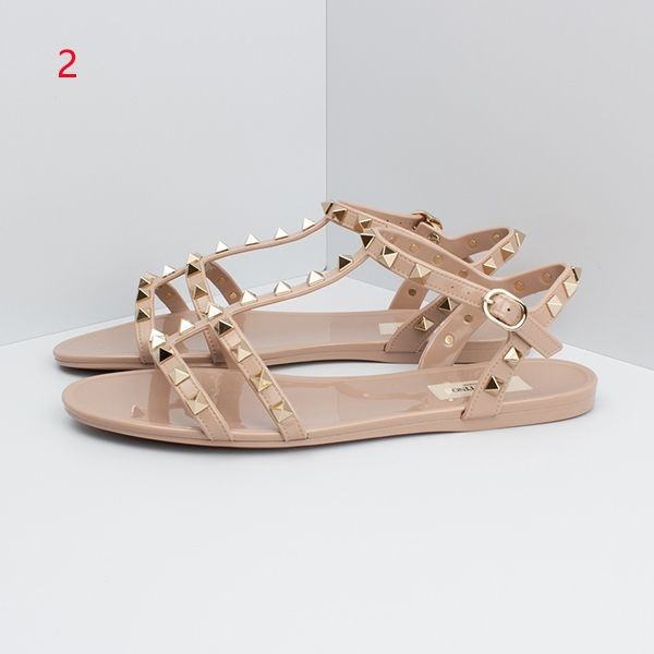ヴァレンティノ 偽物ROCKSTUD FLAT RUBBER SANDAL サンダル3色