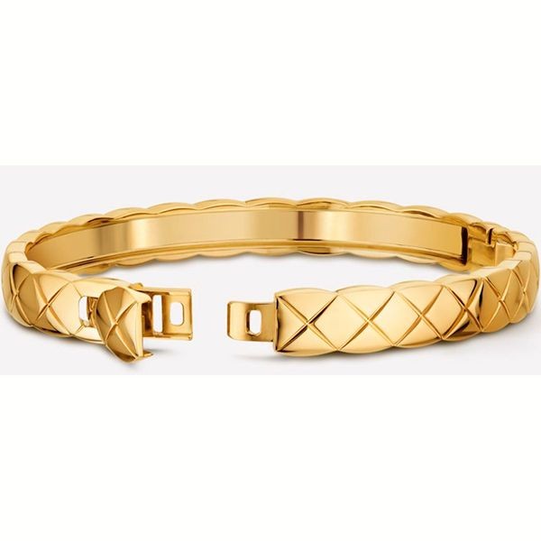 華やかエレガント【シャネル ココクラッシュ 偽物 bracelet