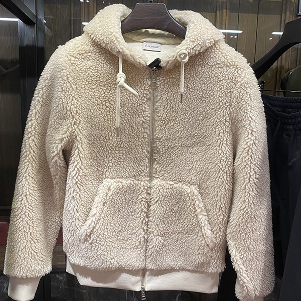 モンクレール 23AW テディ素材フーディー コピー c23082807
