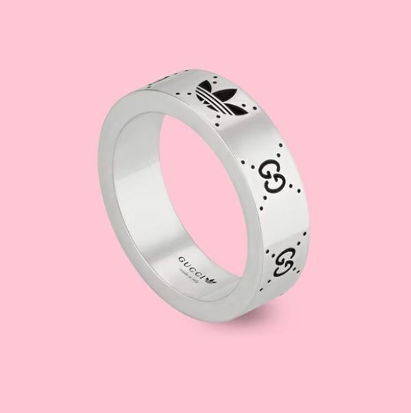 アディダスxグッチ エングレービング リング 偽物ユニセックス702764 J8400