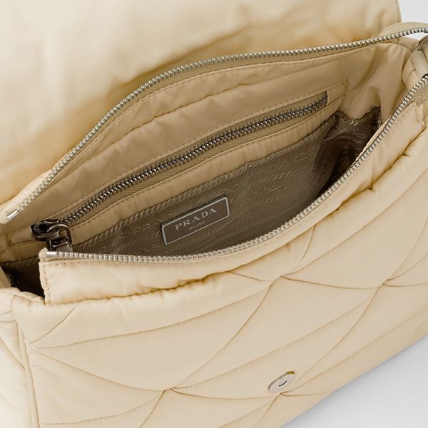 上品プラダパデッド キルティング偽物Re-Nylon ショルダーバッグ1BD290RDJN