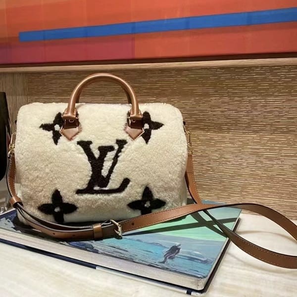 ルイヴィトン LV SKI スピーディ 25 偽物 バンドリエール  もこもこ バッグ M23468
