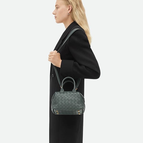 おすすめボッテガ ヴェネタ Bauletto ミニ ボウリングバッグ 偽物 全3色 764535VCPP11019