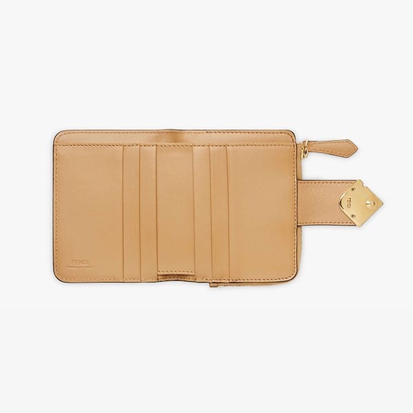 フェンディ FFダイヤモンド 二つ折り財布 偽物 4色 8M0490ALWAF15KR