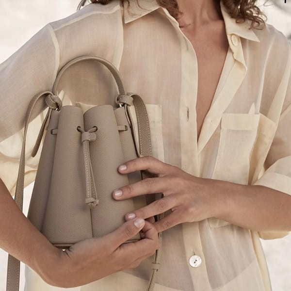 ポレーヌ 偽物 Numero Huit ミニ ショルダーバッグ 全色