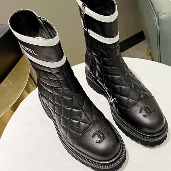 大人気定番☆【足首のロゴに視線集中】シャネル ショートブーツ 偽物cc11113