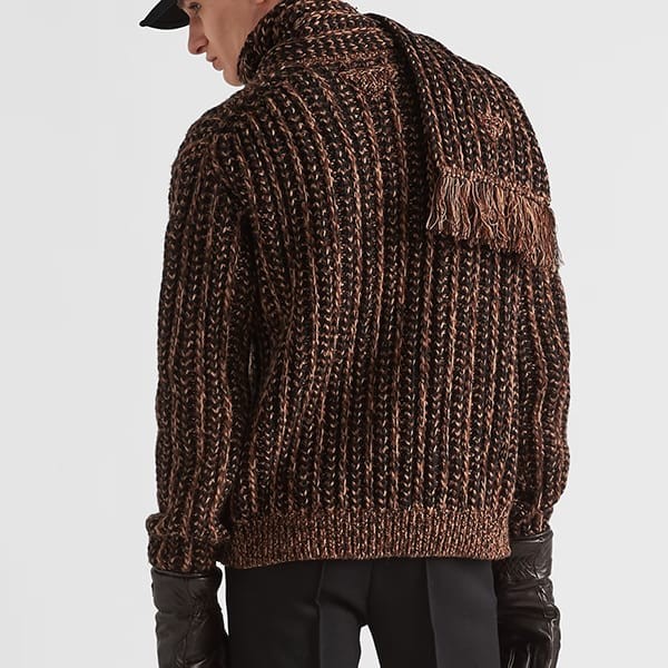 プラダ 偽物 ウールとカシミアのラウンドネックセーター UMB650_13IG