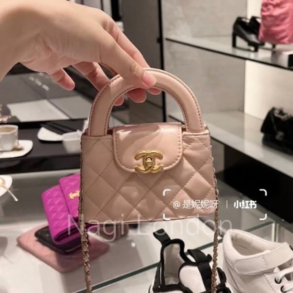 【アクセサリー感覚で】シャネル Kelly 偽物クラッチ マイクロバッグAP3435
