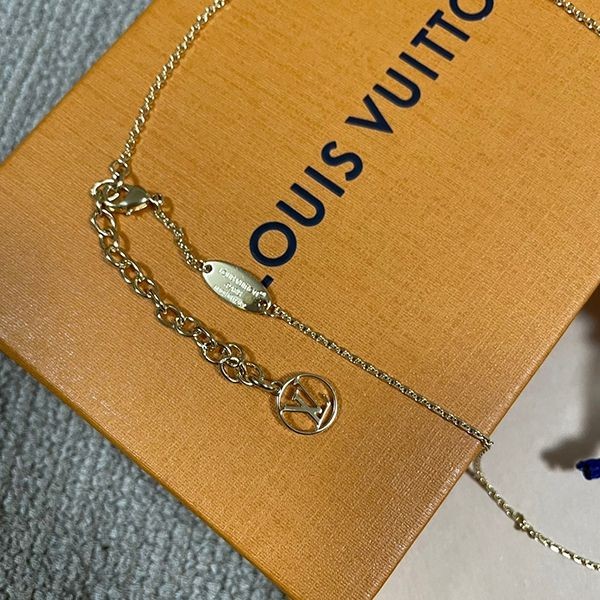 早い者勝ちルイヴィトン ネックレス コピー・LV フラワーグラム M01234