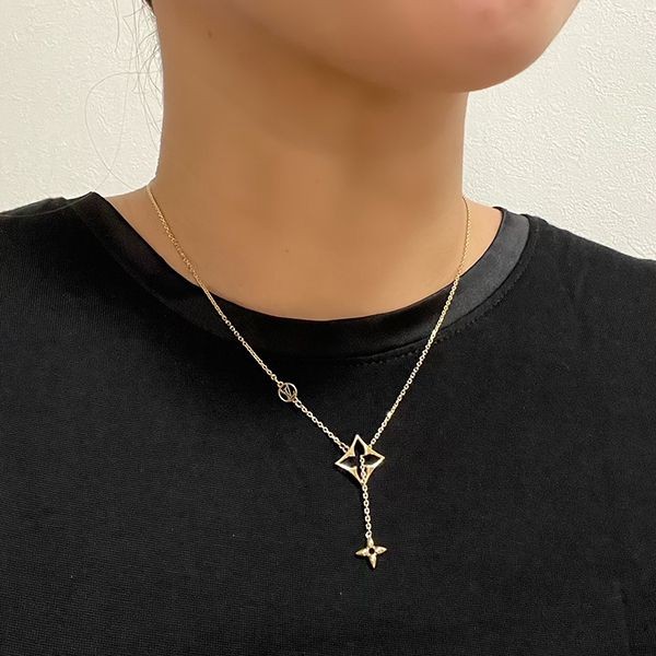 早い者勝ちルイヴィトン ネックレス コピー・LV フラワーグラム M01234