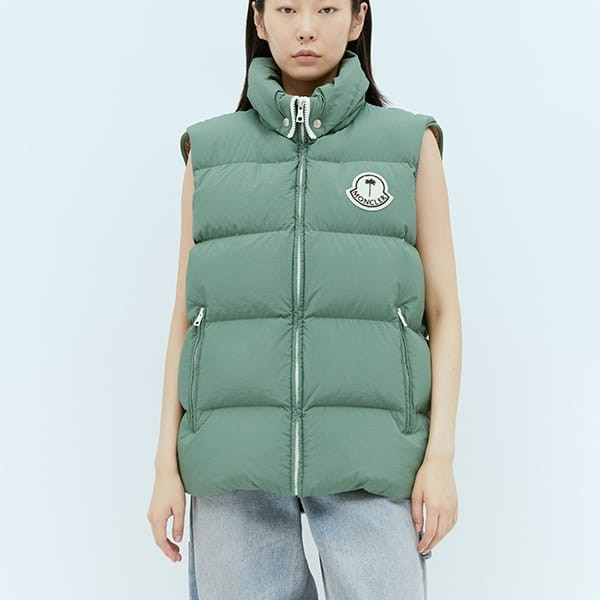 8 モンクレール 偽物 PALM ANGELS コラボ Rodmar ダウンジレ ベスト mkl555