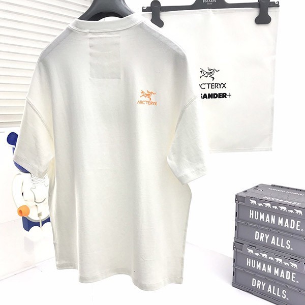日本未発売 ジルサンダー+ x アークテリクス 偽物 リフレクティブ コラボTシャツ 男女兼用 szn001