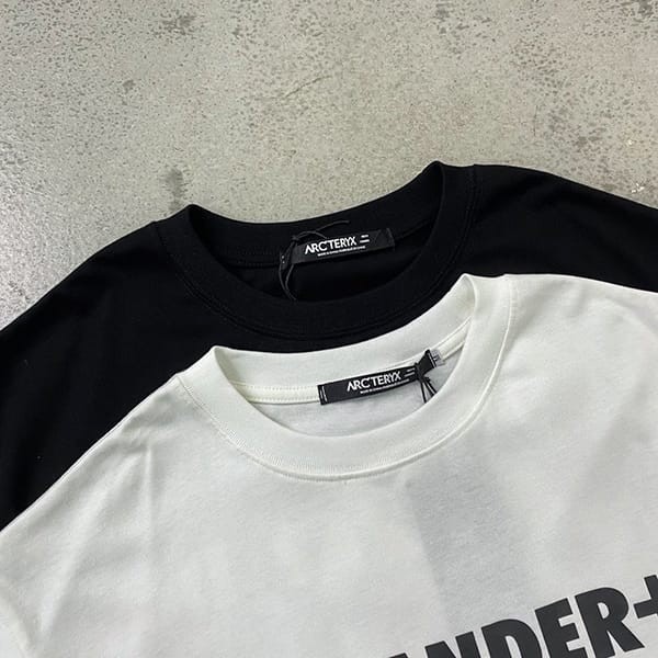 日本未発売 ジルサンダー+ x アークテリクス 偽物 リフレクティブ コラボTシャツ 男女兼用 2色 szn004