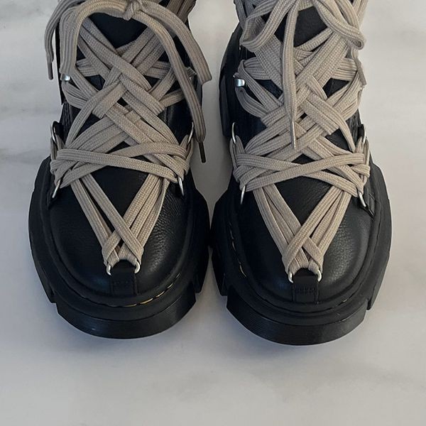 リックオウエンス ドクターマーチン 偽物 DR. MARTENS X リック オウエンス 1460 DMXL MEGA LEATHER BOOT