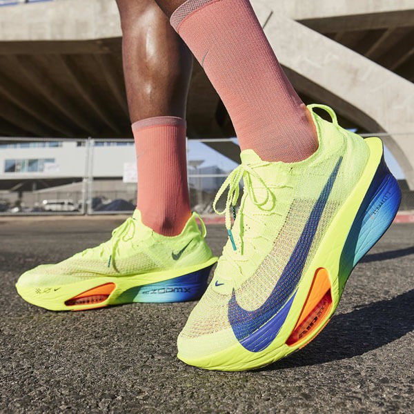 ナイキ アルファフライ3 偽物★NIKE ALPHAFLY 3 FD8311-700