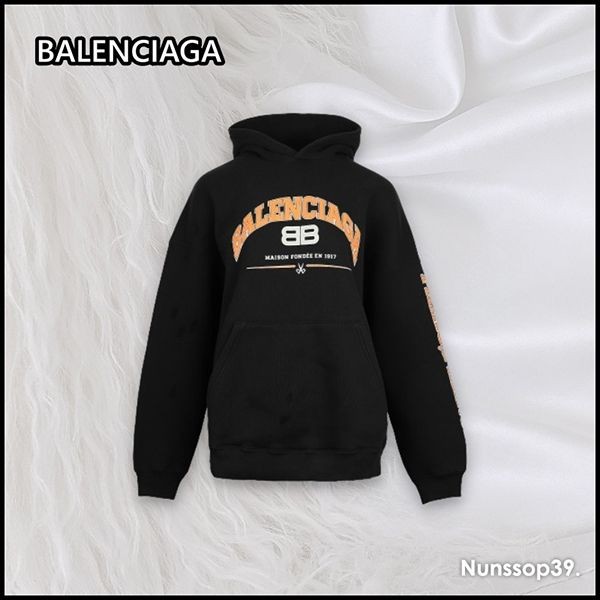 《バレンシアガ》BBロゴフードTシャツ コピー675003 TLVJ2 1074