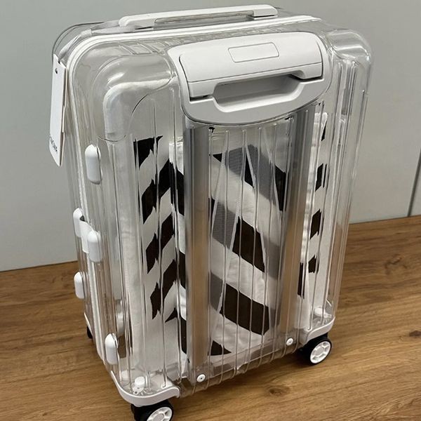 リモワ オフホワイト 偽物Limited Edition Cabin フルセットrw04067