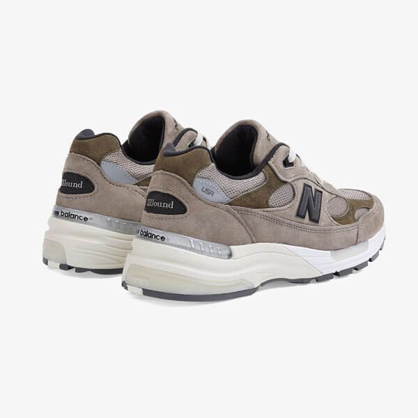 New balance×jjjjound 偽物 コラボ スニーカー M992