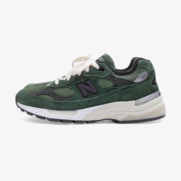 New balance×jjjjound 偽物 コラボ スニーカー M992