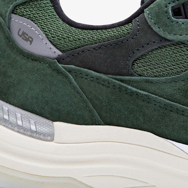New balance×jjjjound 偽物 コラボ スニーカー M992
