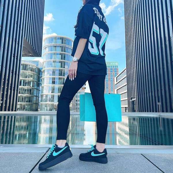 Tiffany x NFL x Mitchell & Ness 話題のコラボシャツ フットボール ジャージー