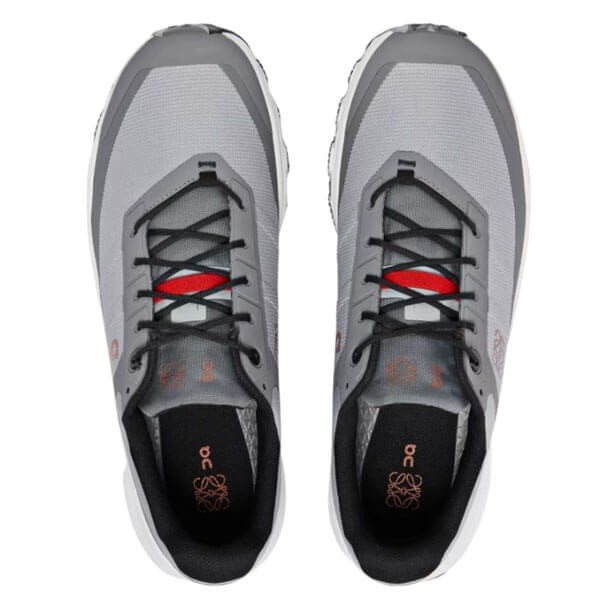 LOEWE on スニーカー 偽物 ロエベ オン クラウドベンチャー Shoes シューズ